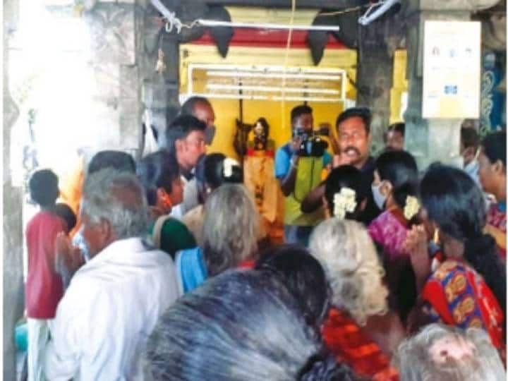 Karnataka Lockdown: Temples to Closed on Weekends Due to Resurgence in Covid Cases ભાજપ શાસિત આ રાજ્યમાં વીકેંડમાં ધર્મસ્થાનો રહેશે બંધ ?