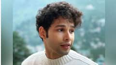 Siddhant Chaturvedi Post: 'ফ্রেন্ডশিপ ডে'তেও 'বচপন কা পেয়ার'! ভাইরাল 'গালি বয়' অভিনেতার ভিডিও