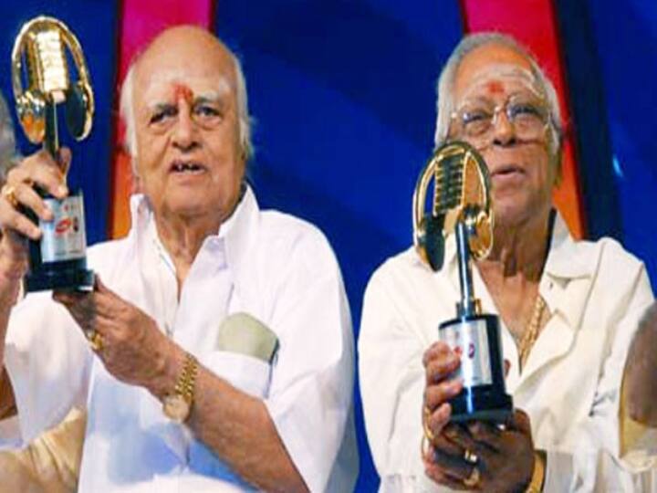 தமிழில் நூற்றுக்கணக்கான படங்களுக்கு இணைந்து இசையமைத்த இசையமைப்பாளர்கள் எம்.எஸ்.விஸ்வநாதன் மற்றும் ராமமூர்த்தி மிகவும் நெருங்கிய நண்பர்களாக திகழ்ந்தனர்.
