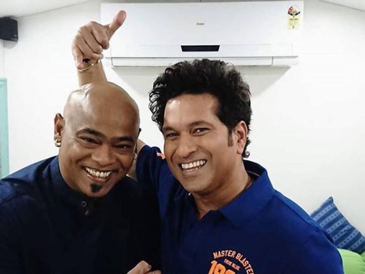 சச்சின் டெண்டுல்கரும் வினோத் காம்ப்ளியும் சிறுவயது முதல் நெருங்கிய நண்பர்கள்