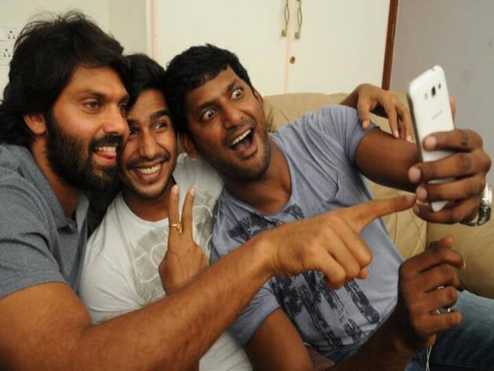 Happy Friendship Day 2021 Kollywood actors who are friends in real life FRIENDSHIP DAY 2021 | ”ஃபிரண்ட்ஷிப்தான் சொத்து நமக்கு “ நடிப்பிற்கு அப்பாற்பட்ட நட்பு ! - கோலிவுட் பெஸ்டீஸ்  லிஸ்ட் !