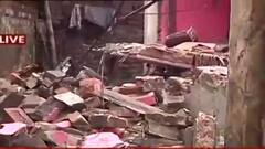 Building Collapsed: বন্ডেল রোডে ভেঙে পড়ল পুরনো বাড়ির ছাদ, ধ্বংসস্তুপে চাপা পড়ে প্রৌঢ়ার মৃত্য়ু