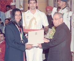 Tokyo Olympics: ప్రముఖులతో పీవీ సింధు