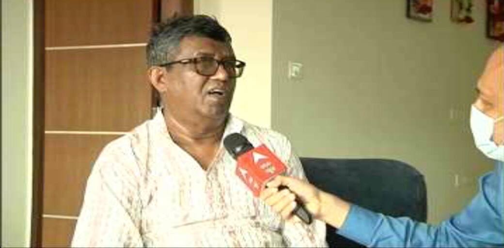 Sunil Mandal Pegasus Issue: এবার ‘ঘরওয়াপসি’? সংসদে তৃণমূল সাংসদদের সঙ্গেই ওয়েলে নেমে বিক্ষোভে সামিল সুনীল মণ্ডল Burdwan East MP Sunil Mandal staged protest with TMC members on Pegasus issue in Parliament Sunil Mandal Pegasus Issue: এবার ‘ঘরওয়াপসি’? সংসদে তৃণমূল সাংসদদের সঙ্গেই ওয়েলে নেমে বিক্ষোভে সামিল সুনীল মণ্ডল