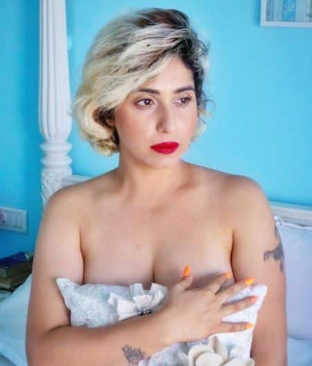 Neha Bhasin: We have already seen her promo as the first confirmed contestant, the popular Bollywood singer is known for her hit numbers like, Chashni, Jag Ghoomeya, Dhunki and Kuch Khaas Hai.