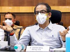 कोरोना वैक्सीन की दोनों डोज ले चुके लोग 15 अगस्त से मुंबई की लोकल ट्रेनों में कर पाएंगे सफर- सीएम ठाकरे