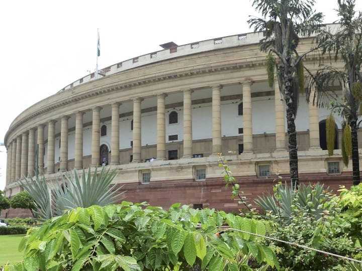 Lok Sabha Passes Bill Restoring Rights Of States, UTs To Chalk Their Own OBC List