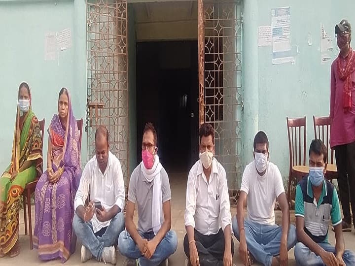 Bihar: Male MLA reached the court against the officer, accused of abusing him and throwing him out of the office ann बिहार: अधिकारी के खिलाफ कोर्ट पहुंचे माले विधायक, गाली-गलौज कर दफ्तर से खदेड़ने का लगाया आरोप 