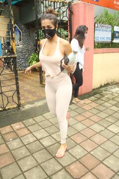 IN PICS: Malaika Arora Flaunts Her Toned Physique In A Beige Coloured Gym Wear