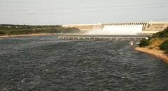 Nagarjun Sagar: సాగర్ గేట్లు ఓపెన్.. పోటెత్తుతున్న పర్యటకులు