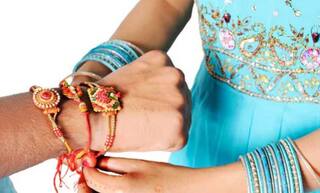 Rakshabandhan : રાખડી બાંધતી વખતે કયા મંત્રનો કરવો જોઈએ જાપ ? જાણો શું થાય છે લાભ