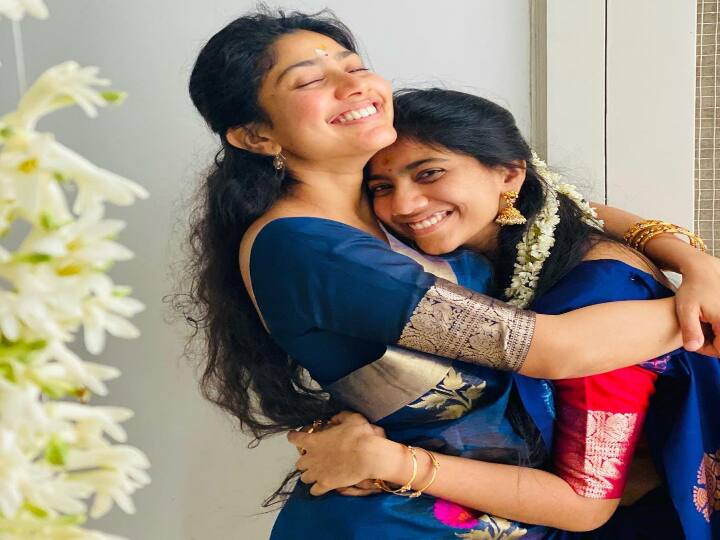 சாய் பல்லவி மற்றும் அவரது தங்கை பூஜாவுடன்...
