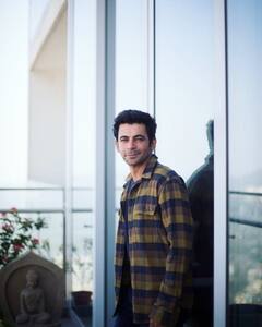 Sunil Grover Net Worth: ढाई करोड़ के घर से लेकर लाखों की लग्जरी गाड़ियों के मालिक हैं सुनील ग्रोवर, सालाना कमाई जान रह जाएंगे दंग!