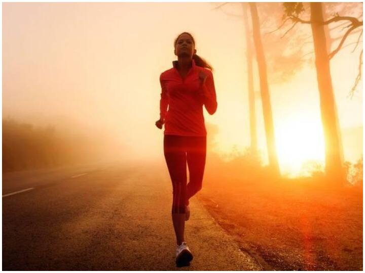Know Surprising Benefits Of Running Regularly therefore include in your exercise routine नियमों के साथ दौड़ने के जानिए हैरतअंगेज फायदे, एक्सरसाइज के रूटीन का बनाएं हिस्सा