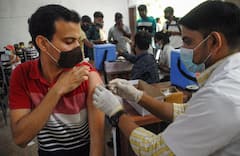 Corona Vaccination: देशभर में अब तक 48 करोड़ से ज्यादा दी गईं वैक्सीन की डोज, पढ़ें ये आंकड़े