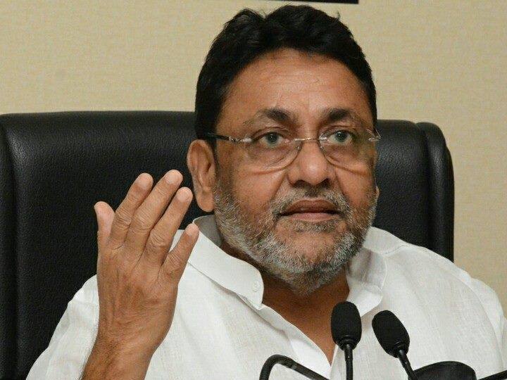 आता ते मुख्यमंत्री नाहीत, याचा विसर पडलाय का? मंत्री नवाब मलिक यांची राज्यपालांवर खोचक टीका Minister Nawab Malik criticizes the Governor bhagat singh koshyari आता ते मुख्यमंत्री नाहीत, याचा विसर पडलाय का? मंत्री नवाब मलिक यांची राज्यपालांवर खोचक टीका