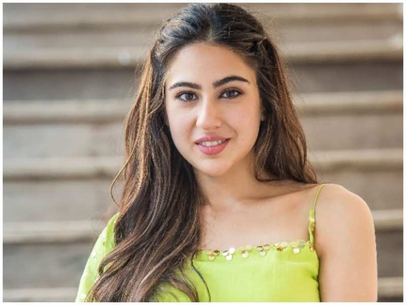 Sara Ali Khan शूटिंग के दौरान हुईं घायल, नाक पर लगी चोट, वीडियो बनाकर खुद दिखाया जख्म