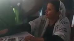 Siddharthnagar: ये बड़ी लापरवाही है ! बिना मास्क लगाए वैक्सीन लगाने पर ANM का वीडियो वायरल