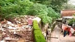 Mumbai : Mulund मधील 5 हजार कुटुंबियांचा जीव मुठीत, डोंगराळ भागातील संरक्षक भिंतीला तडे