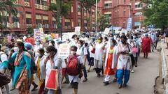 SSKM Nurse Protest:বেতন বৈষম্যের অভিযোগে এসএসকেএম হাসপাতাল চত্বরে মিছিল নার্সদের