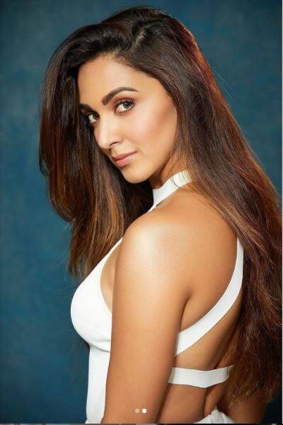 বেশ কিছুদিন ধরেই বলিপাড়ায় গুঞ্জন যে সিদ্ধার্থ ও কিয়ারা নাকি ডেট করছেন।