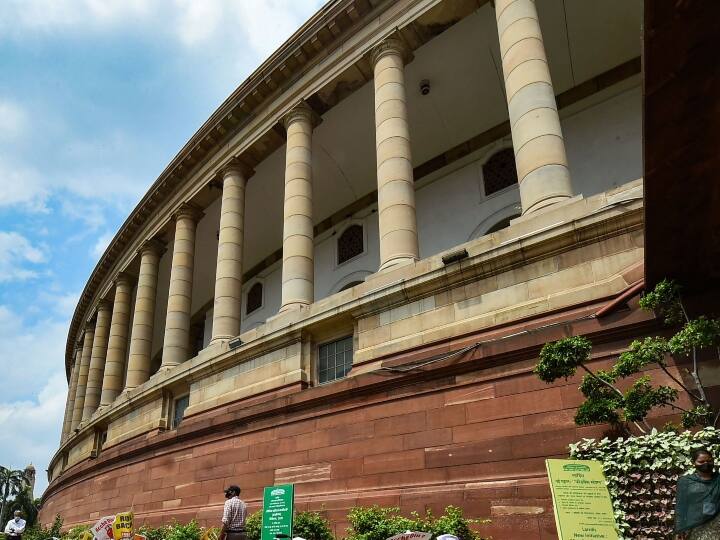 OBC Reservation Amendment Bill Passed from Rajya Sabha States will get the right to prepare OBC list ANN ओबीसी आरक्षण बिल लोकसभा के बाद आज राज्यसभा से भी पास, राज्यों को मिलेगा OBC List तैयार करने का अधिकार 