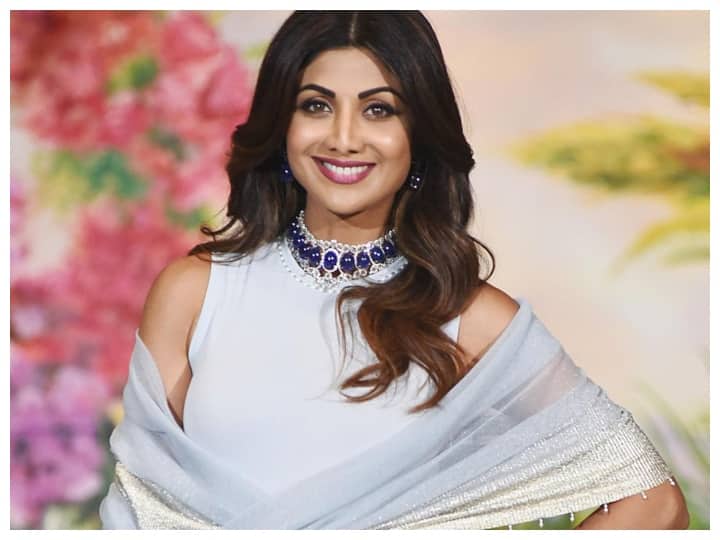 Indian ही नहीं Western Look में भी कमाल लगती हैं Shilpa Shetty, तस्वीरें देख आप भी हो जाएंगे दीवाने Not only Indian Shilpa Shetty looks amazing in western look actress looks doom from head to toe Indian ही नहीं Western Look में भी कमाल लगती हैं Shilpa Shetty, तस्वीरें देख आप भी हो जाएंगे दीवाने