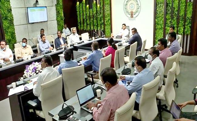 YS Jagan directs officials to set up 4,530 digital libraries AP Work From Home : ఏపీలో డిజిటల్ లైబ్రరీల విప్లవం.. ఆగస్టు 15 నుంచే నిర్మాణాలు ప్రారంభం..!