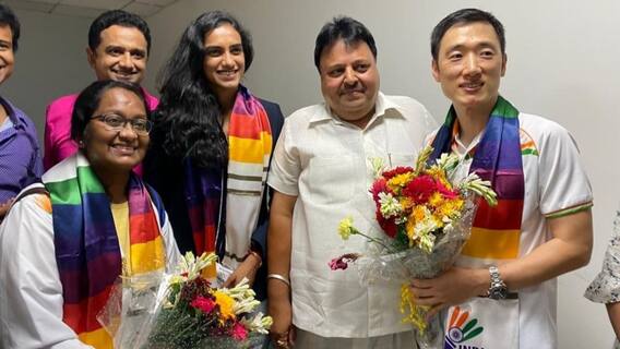 PV Sindhu: దిల్లీలో టోక్యో ఒలింపిక్స్ కాంస్య పతక విజేత పీవీ సింధుకు ఘన స్వాగతం