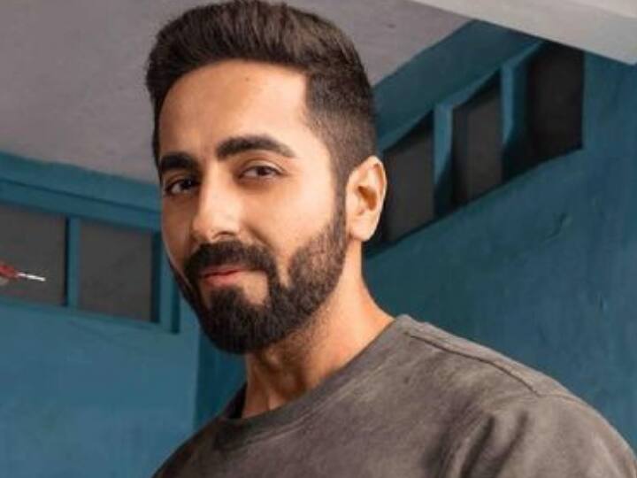 Ayushmann Khurrana Sings 'Chookar Mere Mann Ko' On Kishore Kumar's Birth Anniversary, Calls Him 'Immortal Artist' Watch: Ayushmann Khurrana Sings 'Chookar Mere Mann Ko' On Kishore Kumar's Birth Anniversary, Calls Him 'Immortal Artist'