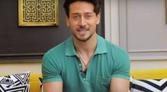 Tiger Shroff ने लोगों को दिखाया जादू, विश्वास नहीं होता तो देखें ये वीडियो