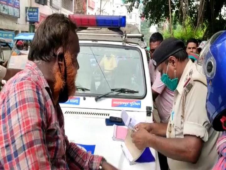 Bihar Police's misbehaviour, slapped bike rider during vehicle checking, misbehaved with elderly ann बिहार पुलिस की 'दबंगई', वाहन चेकिंग के दौरान बाइक सवार को जड़ा थप्पड़, बुजुर्ग के साथ की बदसलूकी