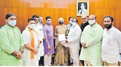 AP Government Debt: జగన్ సర్కార్ కి షాకిచ్చిన ఏపీ బీజేపీ…కేంద్ర ఆర్థికమంత్రికి ఫిర్యాదు….