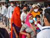 केरल में कोरोना के 22414 नए मामले, लॉकडाउन प्रतिबंधों में दी गई छूट | केंद्रीय स्वास्थ्य मंत्री ने सीएम विजयन से की बात