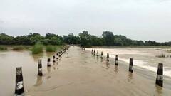 WB Flood Situation: গন্ধেশ্বরী নদীতে বেড়েছে জল, ঝুঁকি নিয়েই মানকানালি সেতু দিয়ে যাতায়াত করছেন বাঁকুড়াবাসী