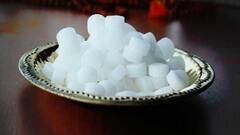 Usage of Camphor: চুল পড়ার সমস্যা থেকে সর্দির উপশম, ম্যাজিক এক চিমটে কর্পূরেই!