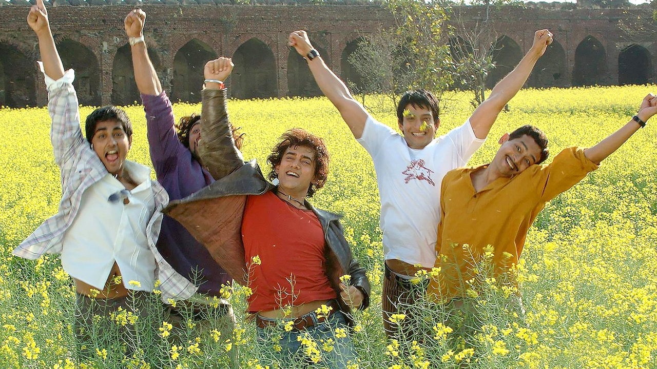 जब Aamir Khan ने Hrithik Roshan को Rang De Basanti में एक रोल ऑफर करते हुए कहा था, ‘अच्छी फिल्म है कर ले’