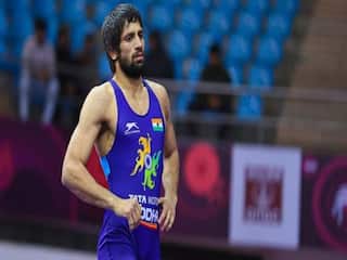 Tokyo Olympics 2020: कुश्ती में रवि दहिया और दीपक पुनिया का शानदार आगाज, सेमीफाइनल में बनाई जगह