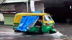 Water logging in Howrah: ভারী বৃষ্টির জের, ফের জলে ডুবল হাওড়ার ২০টি ওয়ার্ড