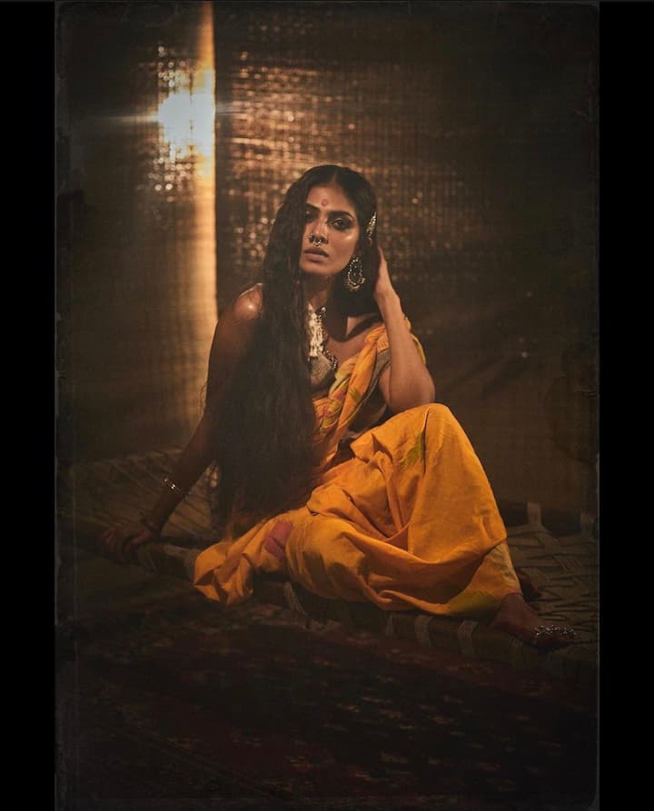 (Photo Courtesy : Instagram) నటిగా ఎంత బిజీగా ఉన్నా.. సోషల్ మీడియాలో చాలా యాక్టివ్ గా ఉంటుంది ఈ బ్యూటీ.