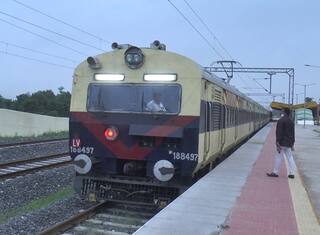 લો કરો વાતઃ ગુજરાતમાં બસ કરતા ટ્રેનની મુસાફરી મોંઘી, જાણો કઈ છે આ ટ્રેન?