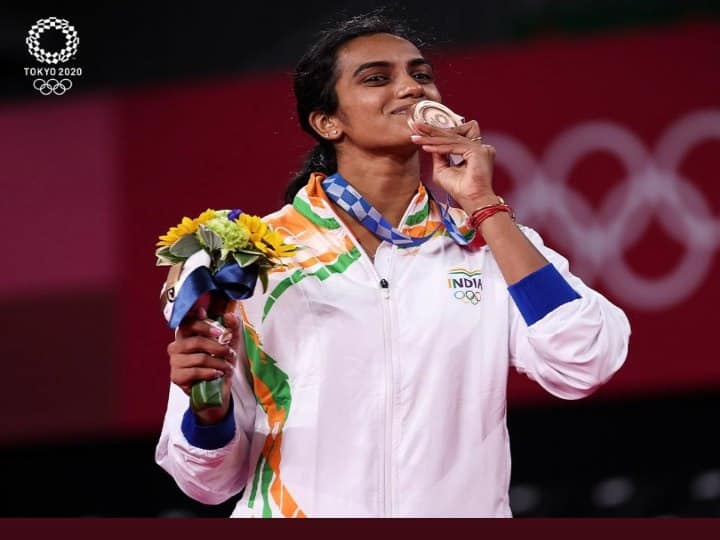 How PV Sindhu Becomes Unifying Factor For Two Telugu States At Loggerheads Due To Their Water Share How PV Sindhu Becomes Unifying Factor For Two Telugu States At Loggerheads Due To Their Water Share