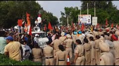 ਪ੍ਰਦਰਸ਼ਨ ਕਰ ਰਹੇ ਕੱਚੇ ਮੁਲਾਜ਼ਮਾਂ 'ਤੇ ਪੁਲਿਸ ਨੇ ਵਰ੍ਹਾਈਆਂ ਡਾਂਗਾ, ਨਾਲ ਆਏ ਬੱਚੇ ਵੀ ਜ਼ਖ਼ਮੀ