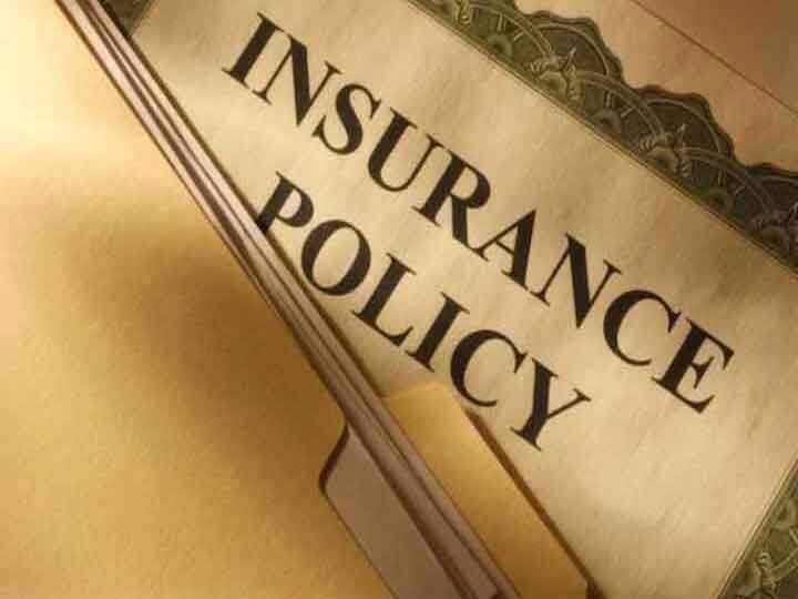 Do not get caught in the claims of insurance agent Don't buy wrong policy Insurance: इंश्योरेंस एजेंट के दावों में फंस कर गलत पॉलिसी चुनने से पहले जरूर पढ़ लें यह खबर