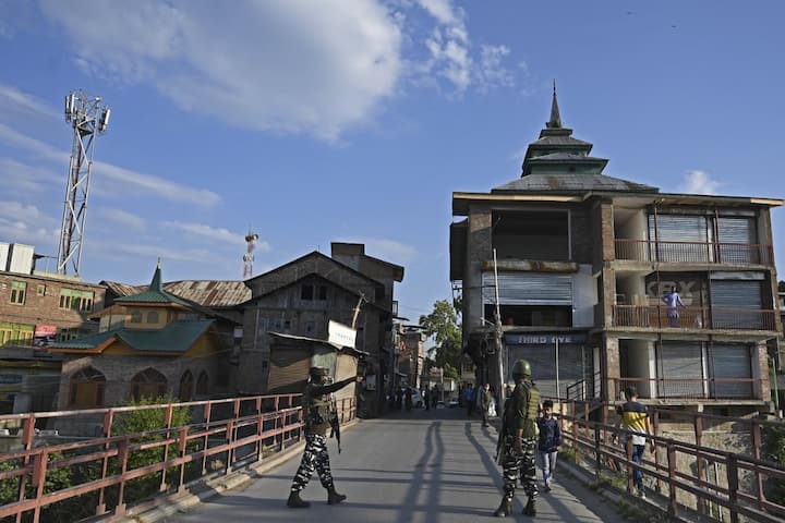 Jammu Kashmir Delimitation Commission report is public proposal submitted to increase the assembly seats to 90 जम्मू-कश्मीर में बढ़ेंगी विधानसभा की सीटें ! परिसीमन आयोग की रिपोर्ट में दिया गया प्रस्ताव