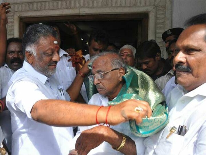 AIADMK Presidium Chairman : ’நெருங்கும் அதிமுகவின் பொன்விழா’ அடுத்த அவைத் தலைவராக ஆக போவது யார்..?