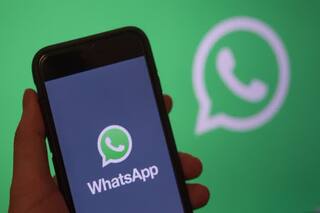 WhatsApp Trick :  व्हॉट्सअ‍ॅप चॅटमधील डिलीट झालेला मेसेज मिळवण्यासाठी ट्राय करा ही ट्रिक