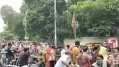 સુરતઃમનપાના આવાસના ફોર્મ લેવા વહેલી સવારથી જ લાગી લાંબી કતારો,જુઓ વીડિયો