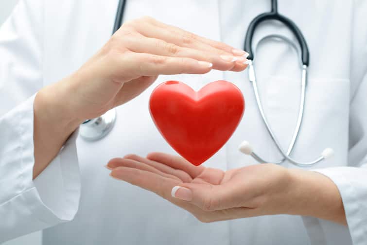 Health Tips follow these five tips to prevent Heart Diseases Health Tips: हार्ट को रखना चाहते हैं दुरुस्त तो रोजाना फॉलो करें यह पांच टिप्स