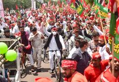 अखिलेश यादव की साईकल पहुंच सकेगी यूपी के सिंहासन तक?